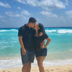 Meet your Posher, Moises